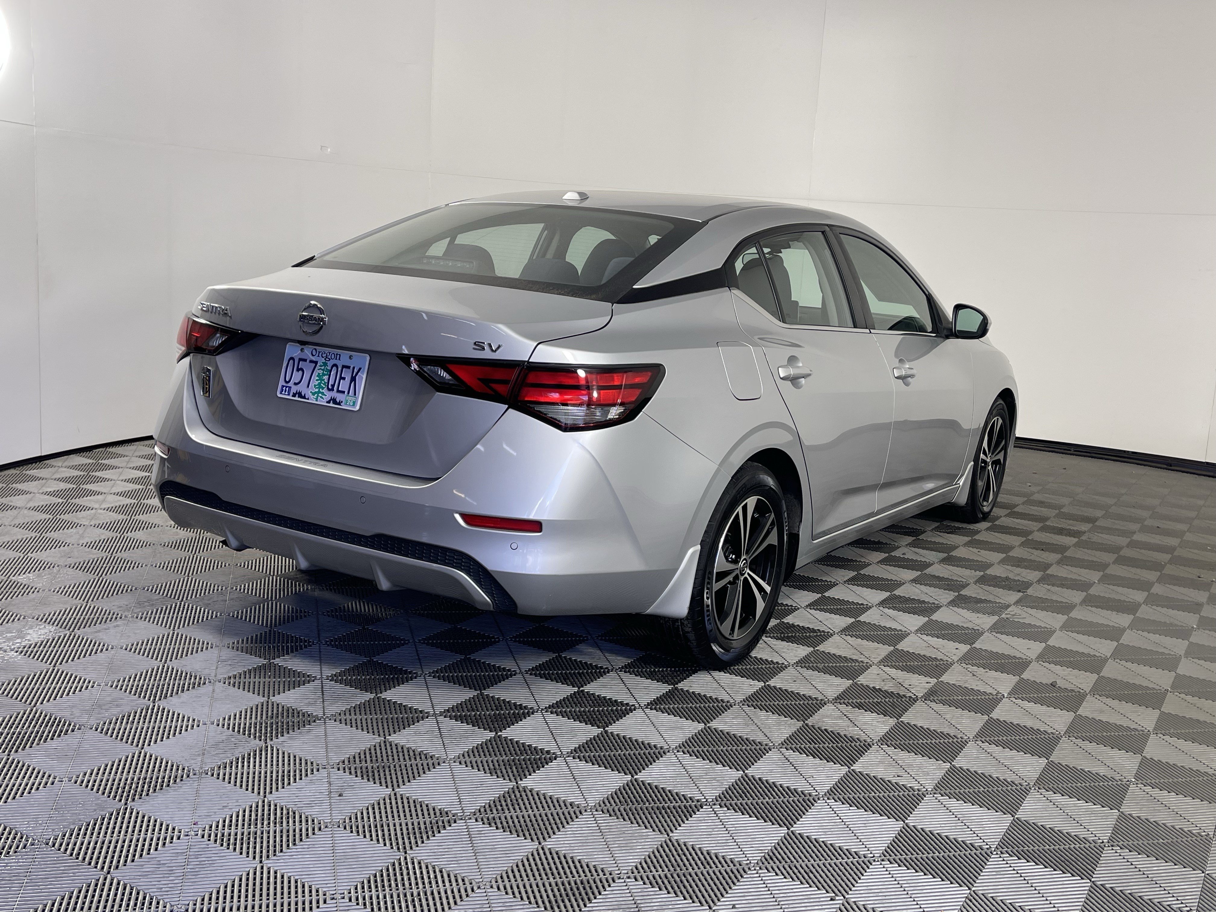 Used 2021 Nissan Sentra SV FWD image 5