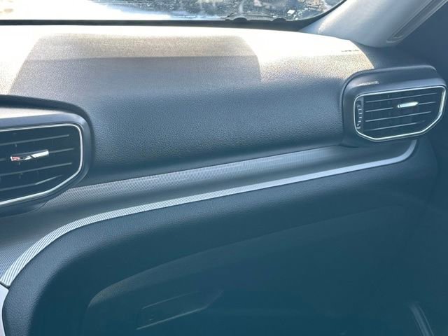 Used 2023 Ford Explorer XLT w/ Equipment Group 202A image 21