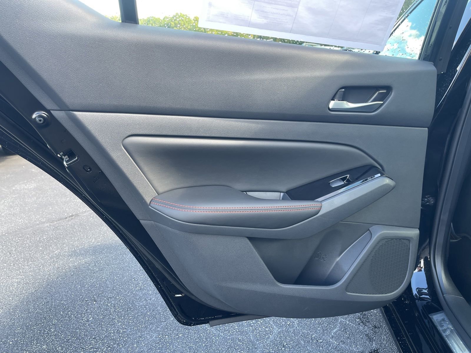 New 2025 Nissan Altima 2.5 SR image 14