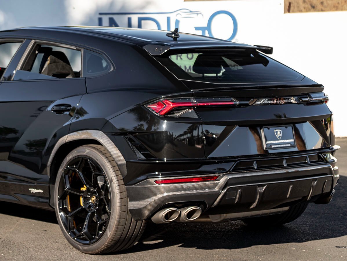 Used 2024 Lamborghini Urus Performante image 10