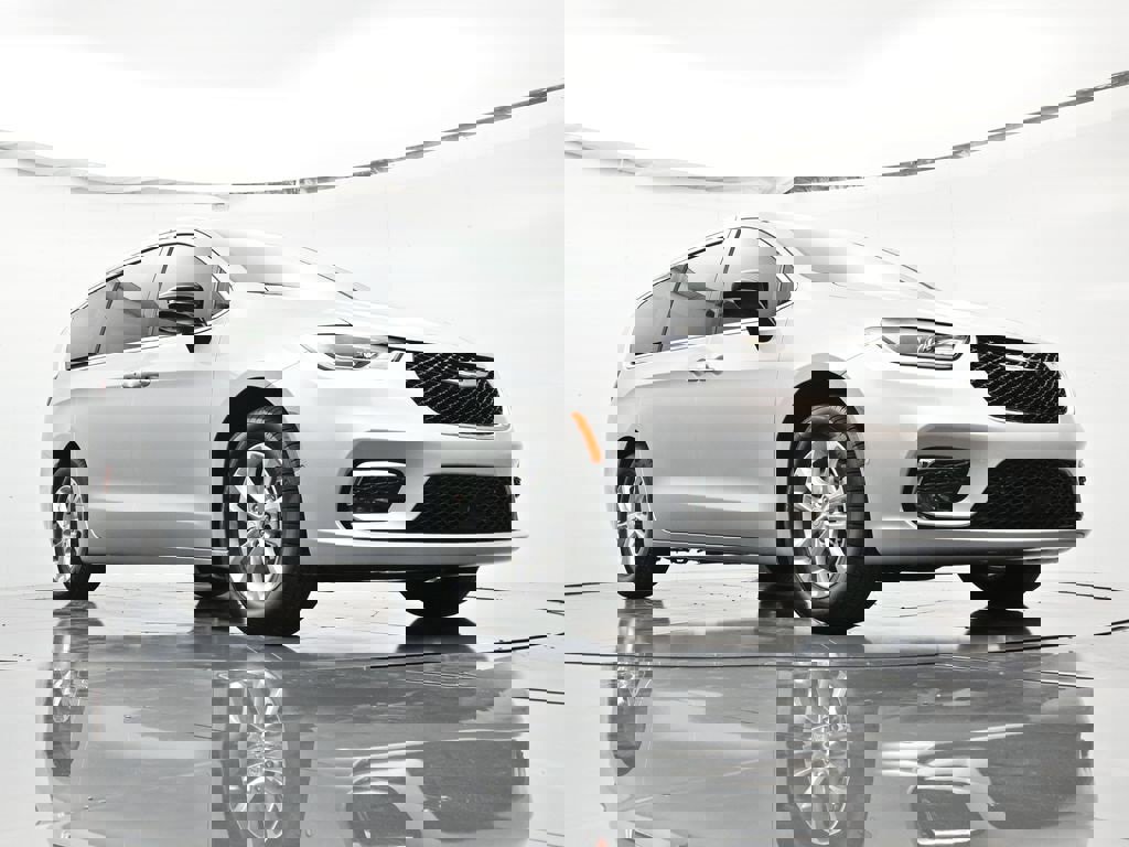 New 2026 Chrysler Pacifica Select image 39