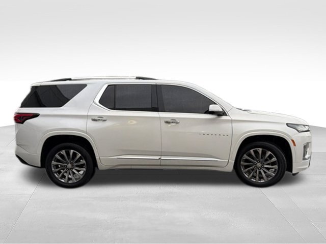 Certified 2023 Chevrolet Traverse Premier w/ LPO, Floor Liner Package AWD/4WD image 6
