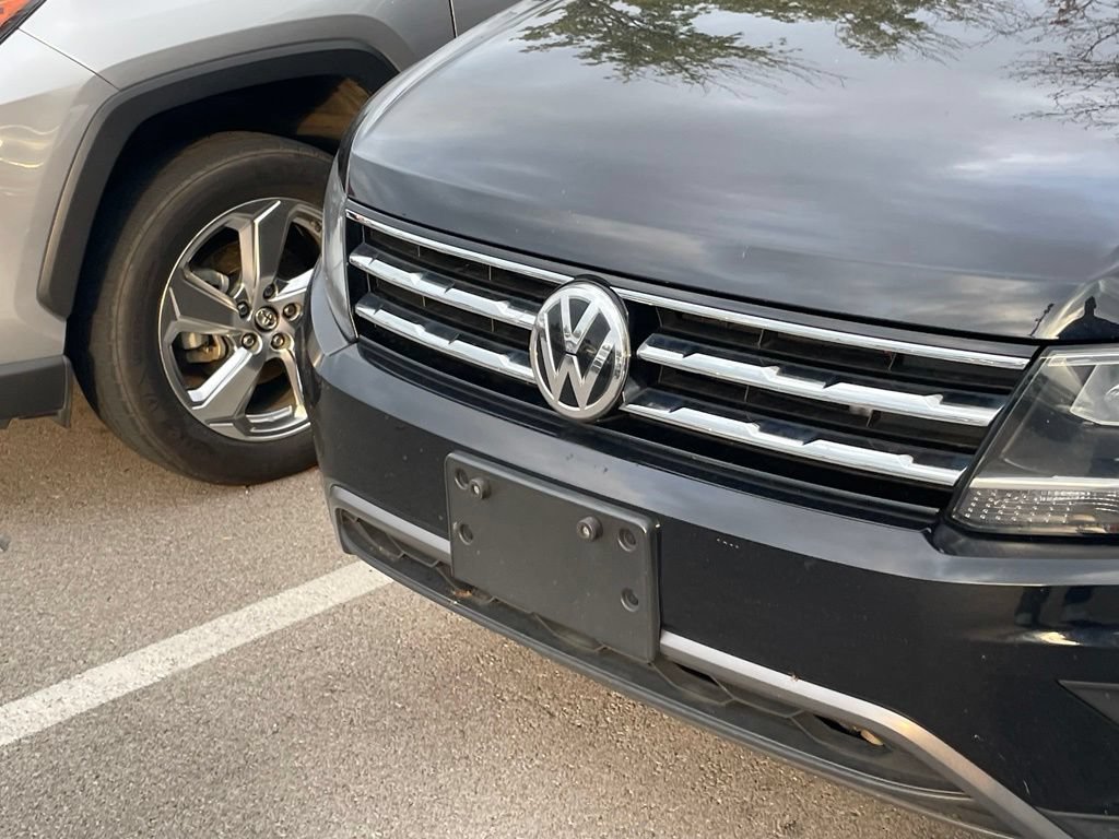 Used 2021 Volkswagen Tiguan SE AWD/4WD image 5