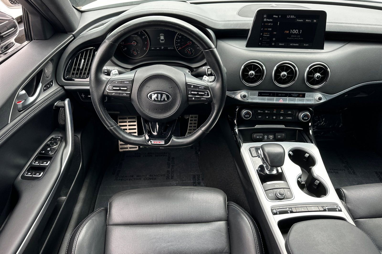 Used 2018 Kia Stinger GT2 RWD image 11