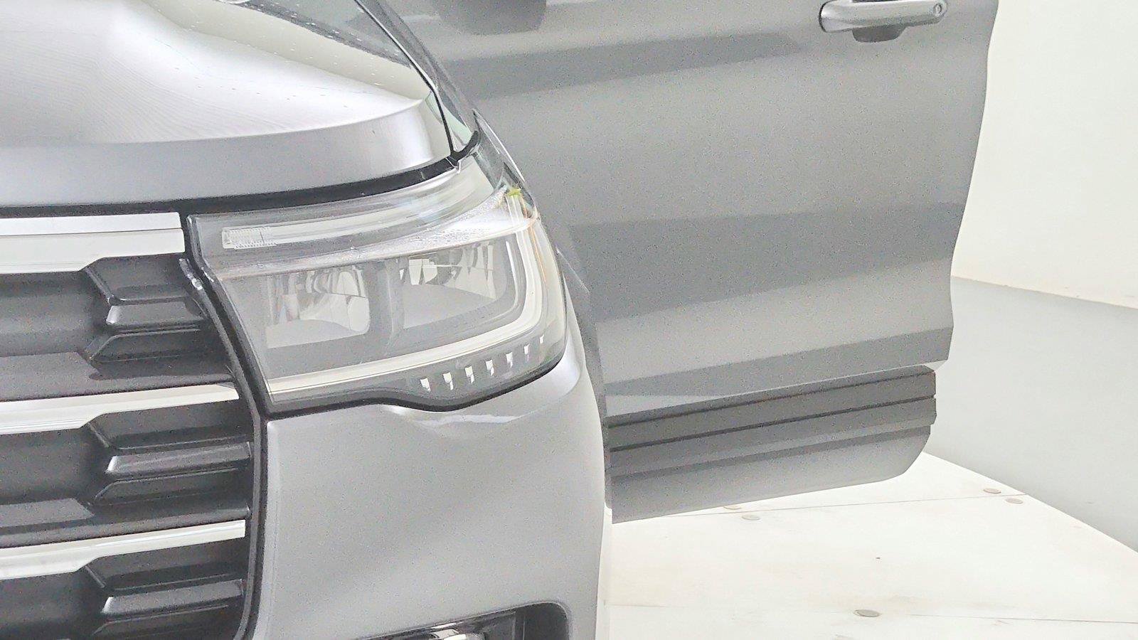 New 2027 Ford Explorer Active w/ Active Comfort Package AWD/4WD image 11