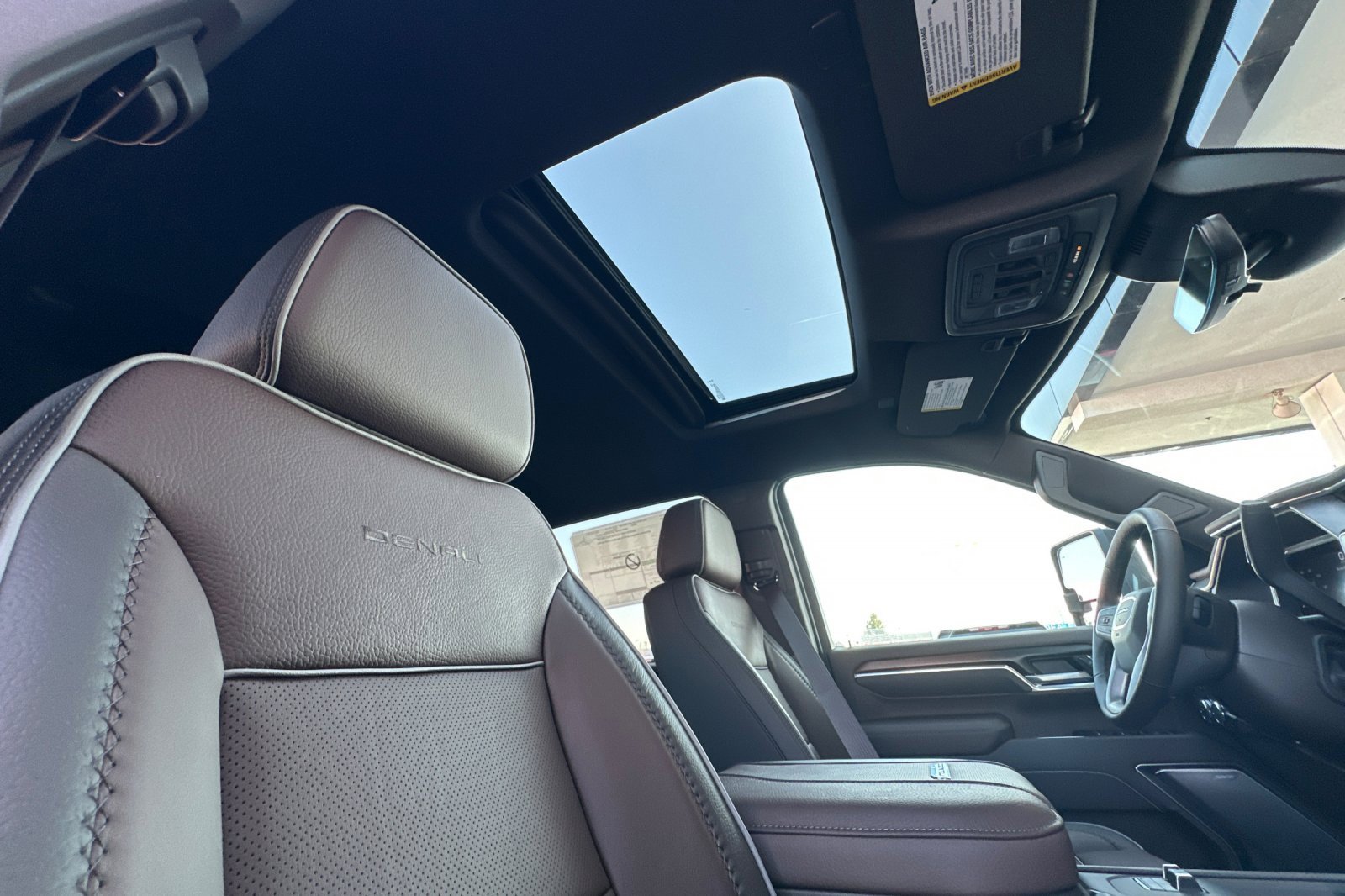 New 2026 GMC Sierra 2500 Denali w/ Denali Reserve Package image 15