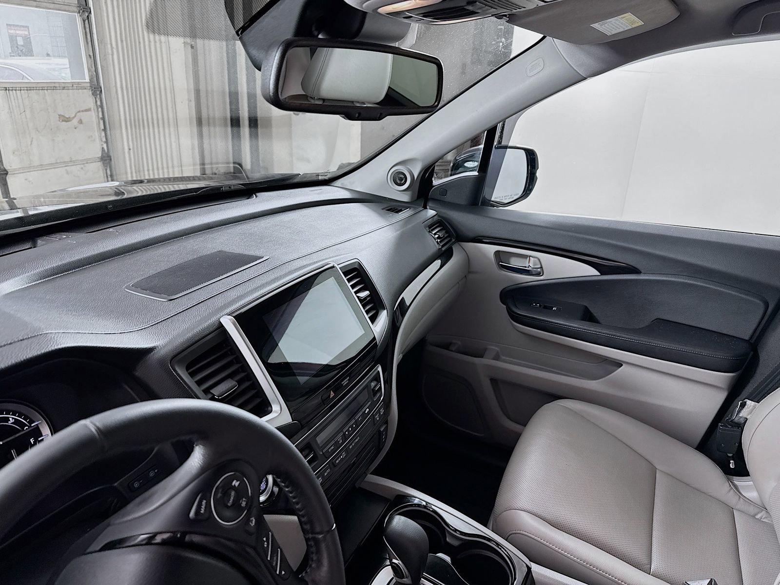 Used 2019 Honda Ridgeline RTL-E image 6