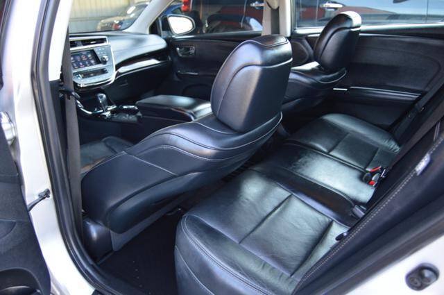 Used 2014 Toyota Avalon Limited FWD image 43