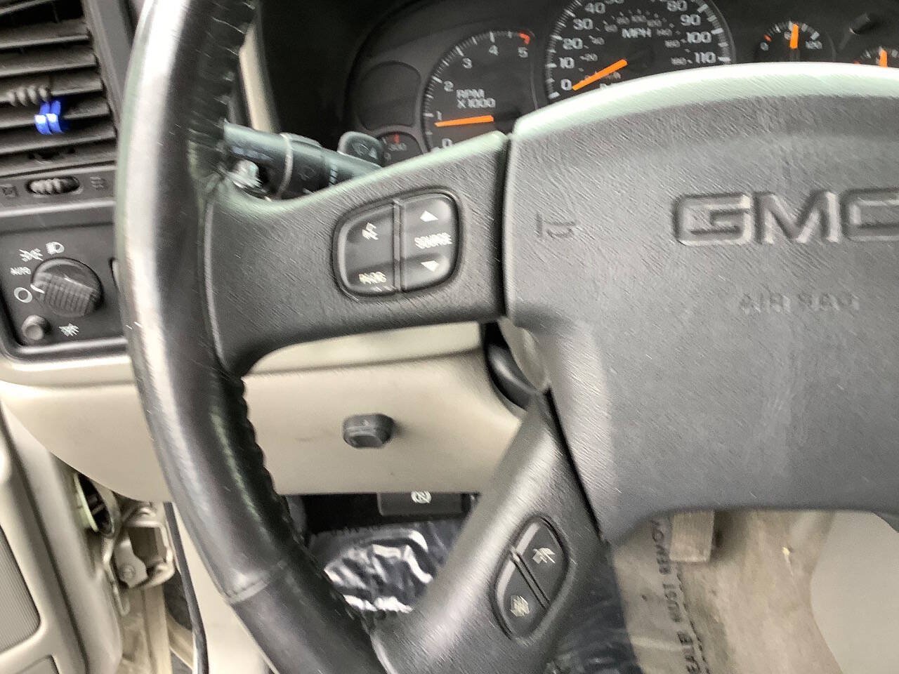 Used 2006 GMC Sierra 2500 SLE w/ Onstar Plus Package AWD/4WD image 53