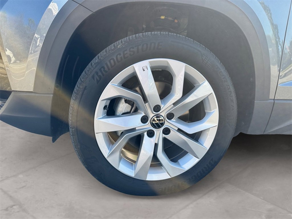 Used 2023 Volkswagen Taos S image 14