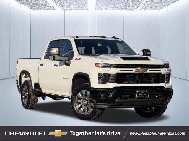 Used 2025 Chevrolet Silverado 2500 Custom w/ Custom Value Package