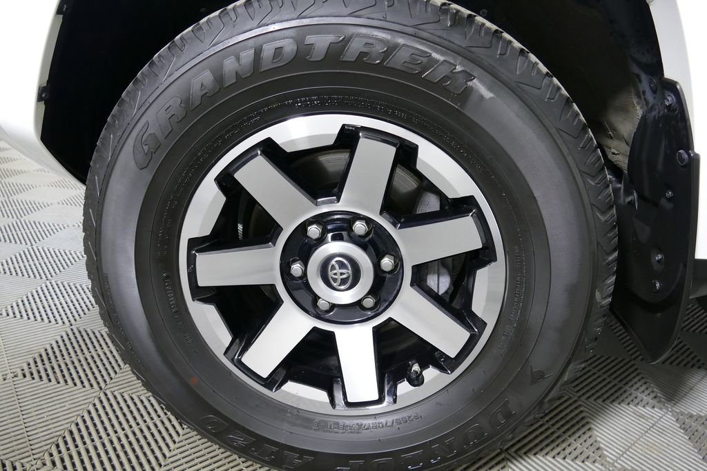 Used 2021 Toyota 4Runner TRD Off-Road Premium w/ Moonroof Package image 24