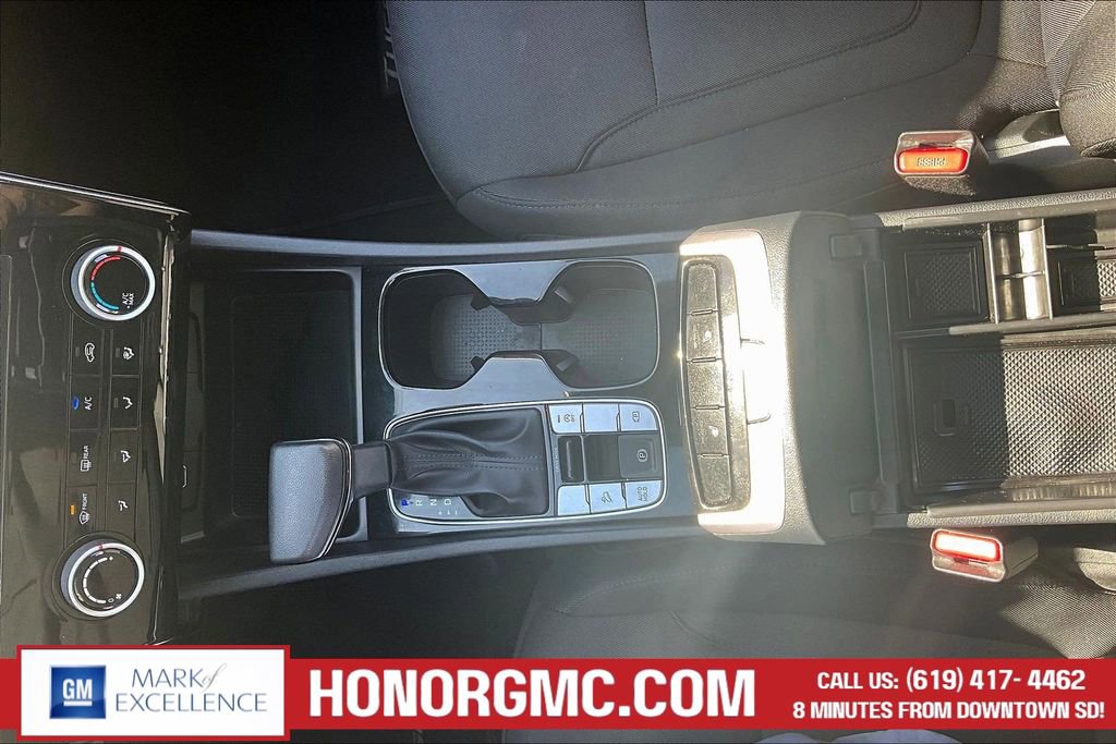 Used 2022 Hyundai Tucson SEL w/ Cargo Package image 16