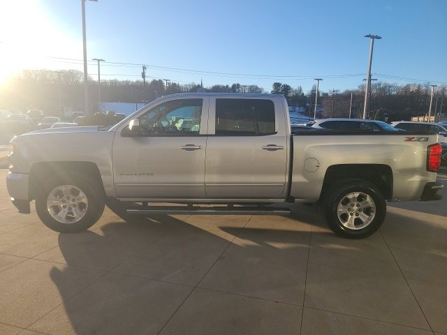 Used 2018 Chevrolet Silverado 1500 LT w/ All Star Edition image 4