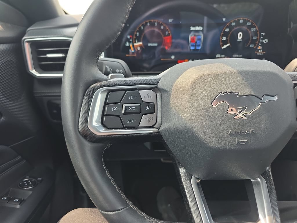 Used 2025 Ford Mustang GT Premium RWD image 27