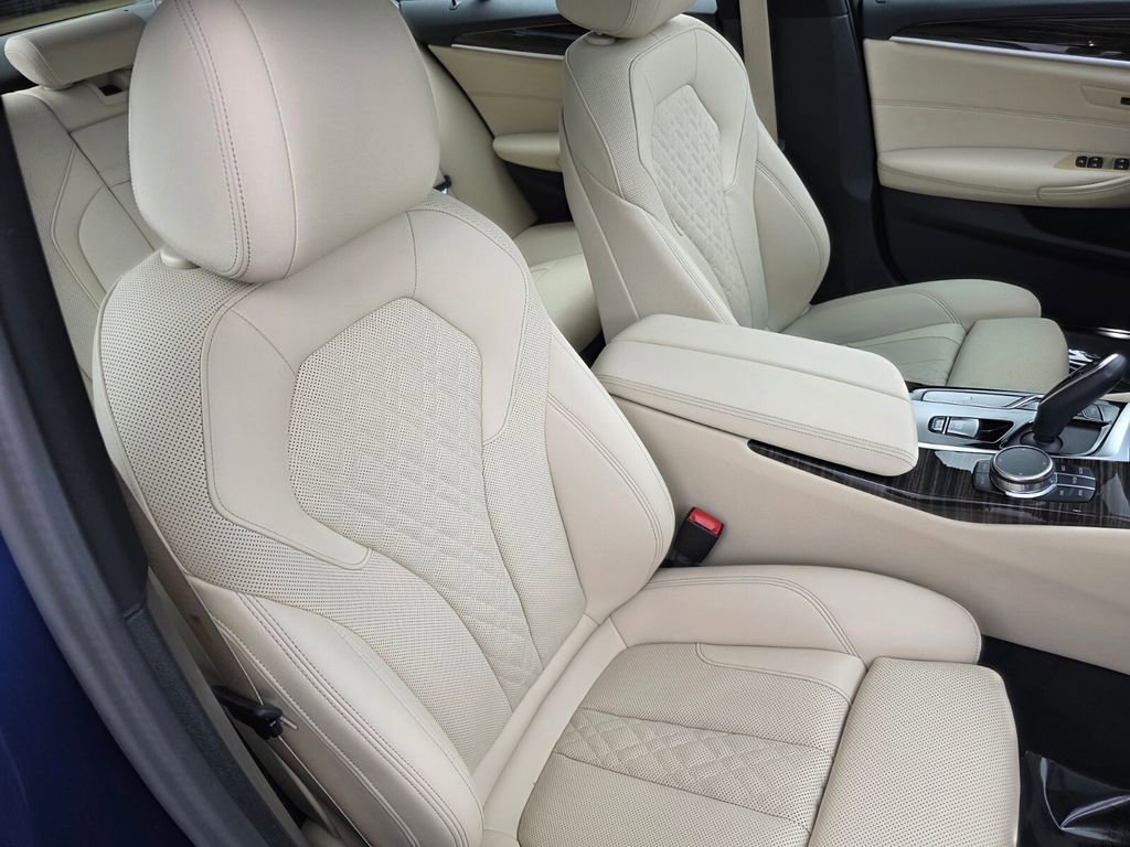Certified 2023 BMW 540i 540i w/ Premium Package image 30