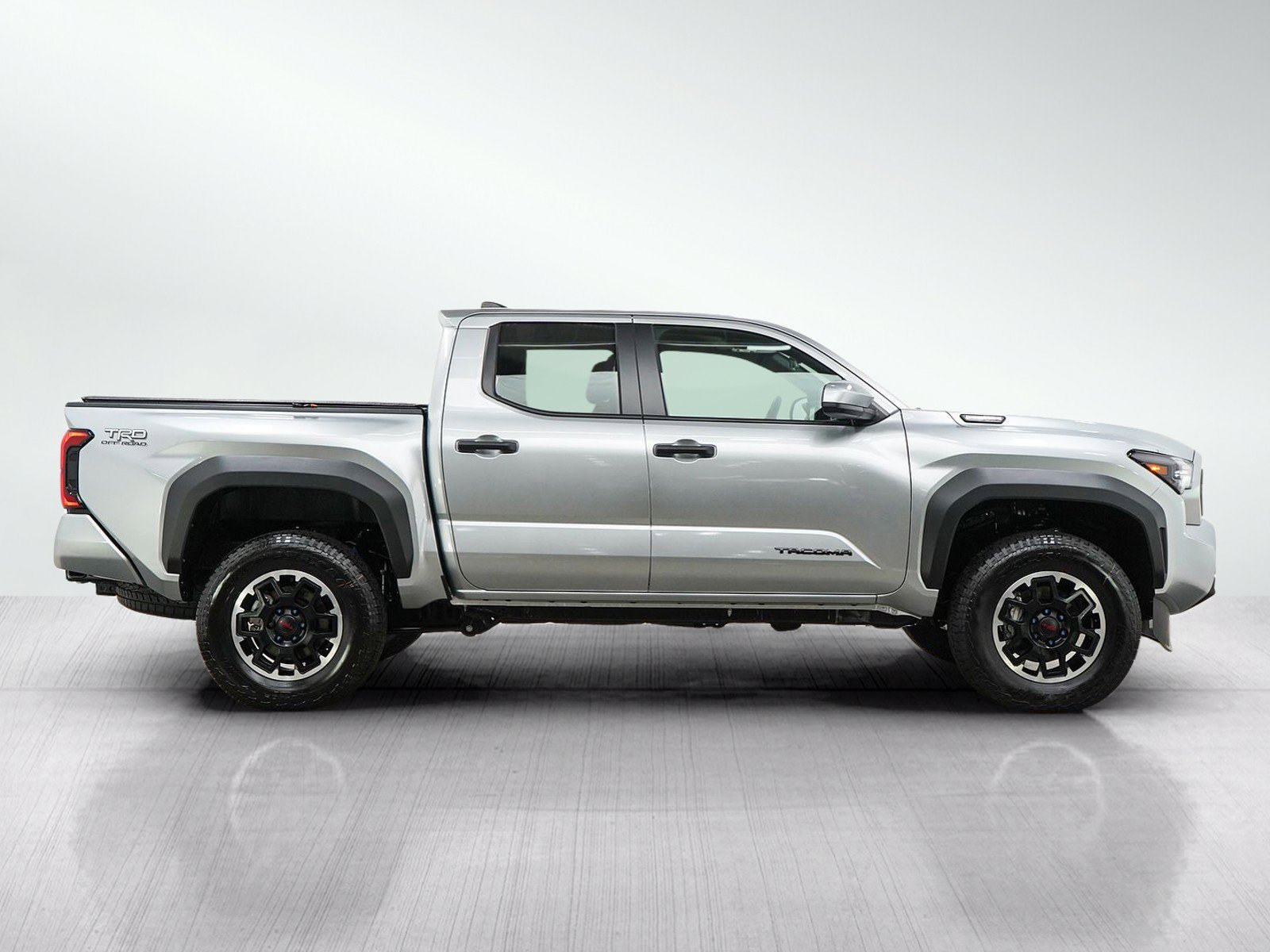 Used 2026 Toyota Tacoma TRD Off-Road AWD/4WD image 8