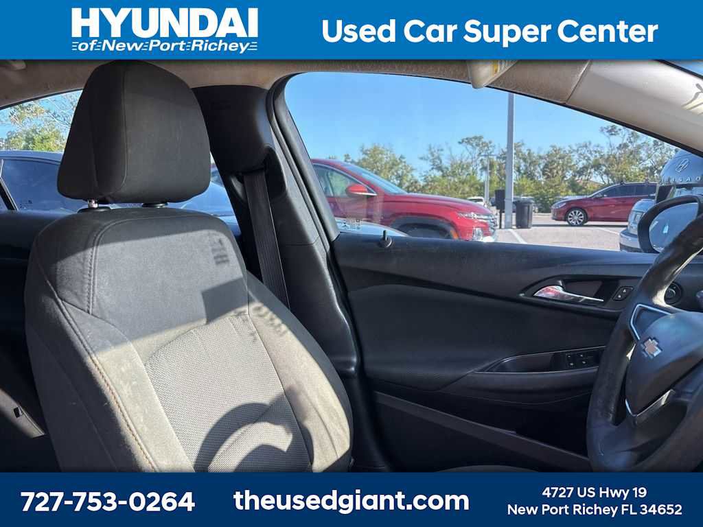 Used 2016 Chevrolet Cruze LS FWD image 7