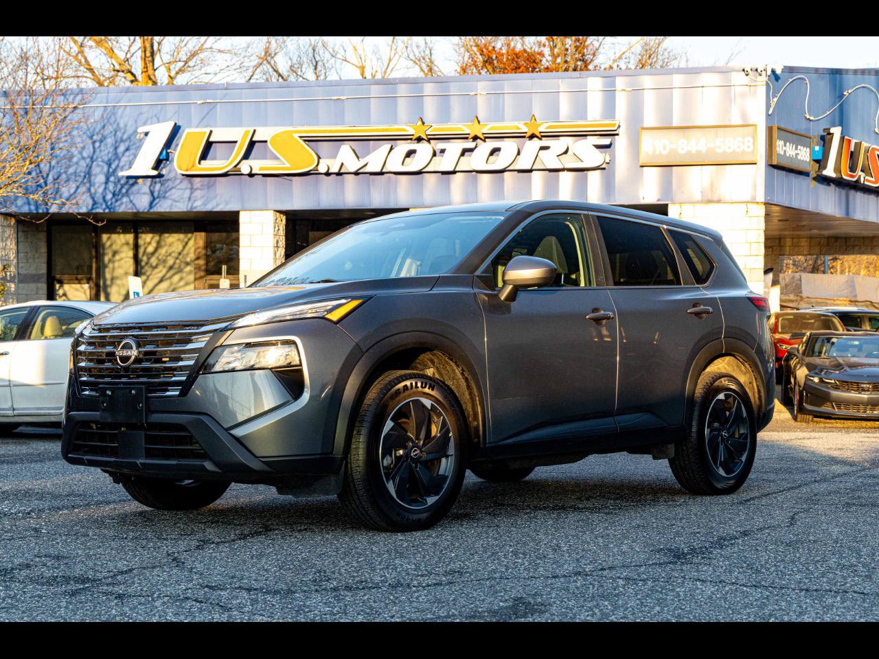 Used 2024 Nissan Rogue SV