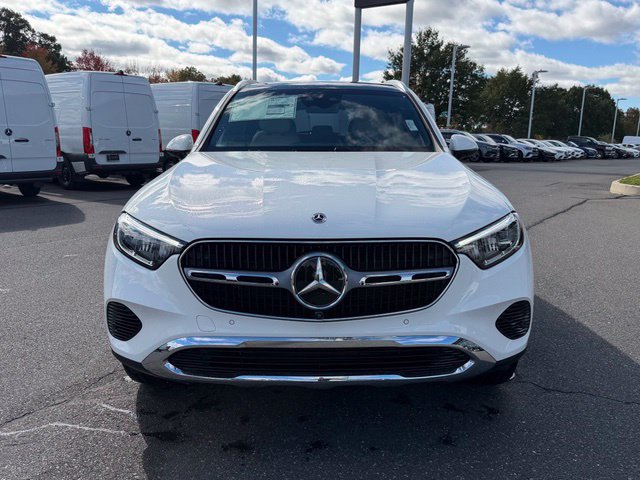 New 2026 Mercedes-Benz GLC 300 4MATIC image 2