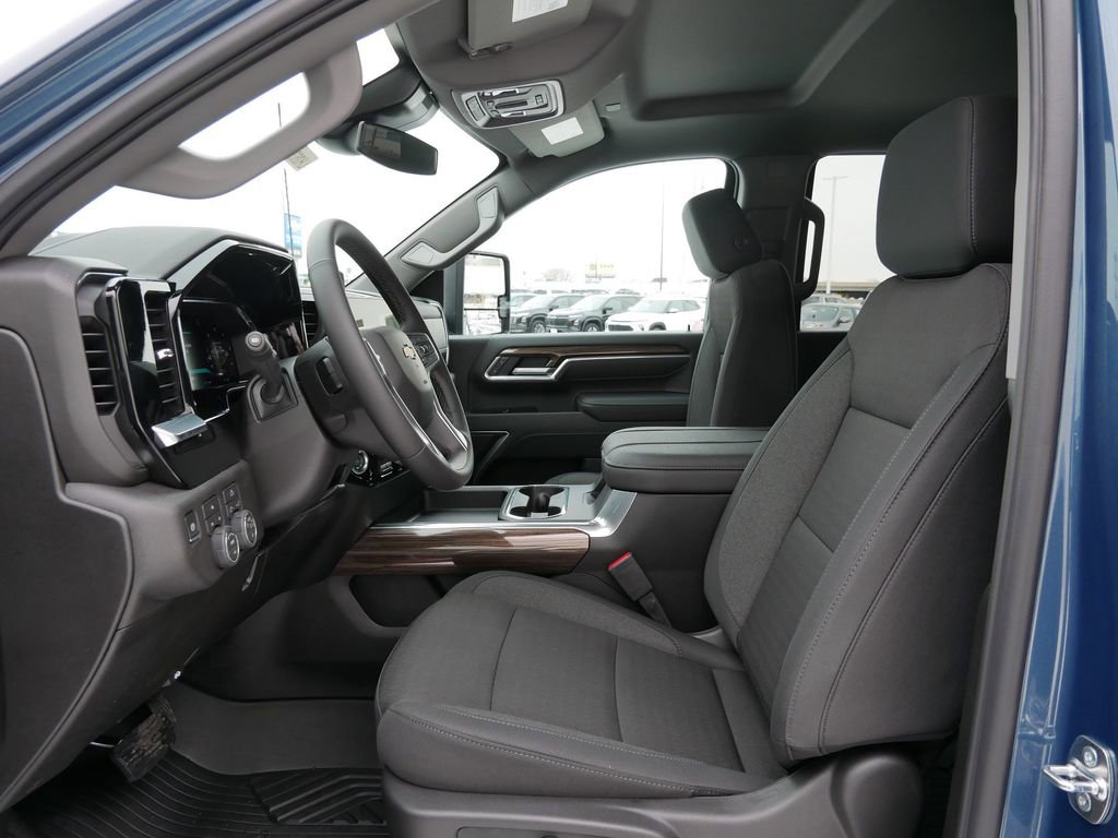 New 2026 Chevrolet Silverado 2500 LT image 14