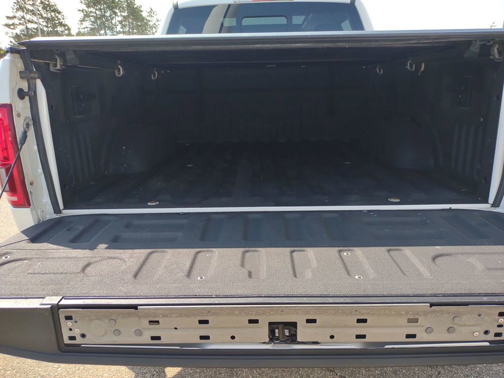 Used 2015 Ford F150 Lariat w/ Equipment Group 502A Luxury AWD/4WD image 30