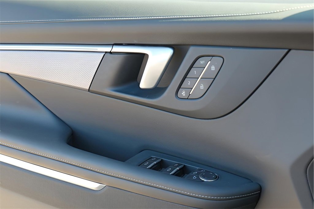 New 2026 Buick Enclave Sport Touring w/ Super Cruise Package image 19