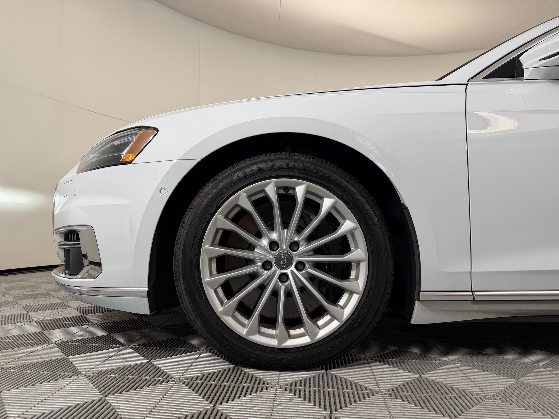 Used 2020 Audi A8 L 4.0T w/ Executive Package AWD/4WD image 30