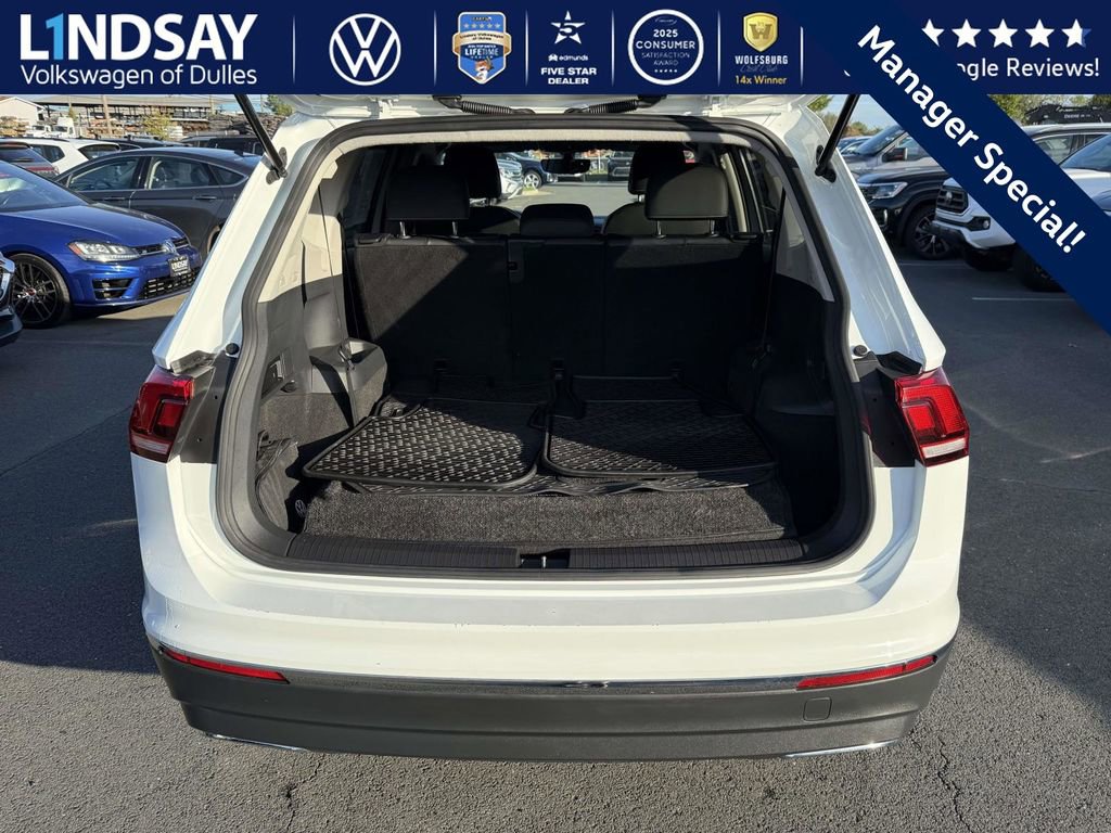 Used 2021 Volkswagen Tiguan SE w/ 3rd Row Seat Package image 14