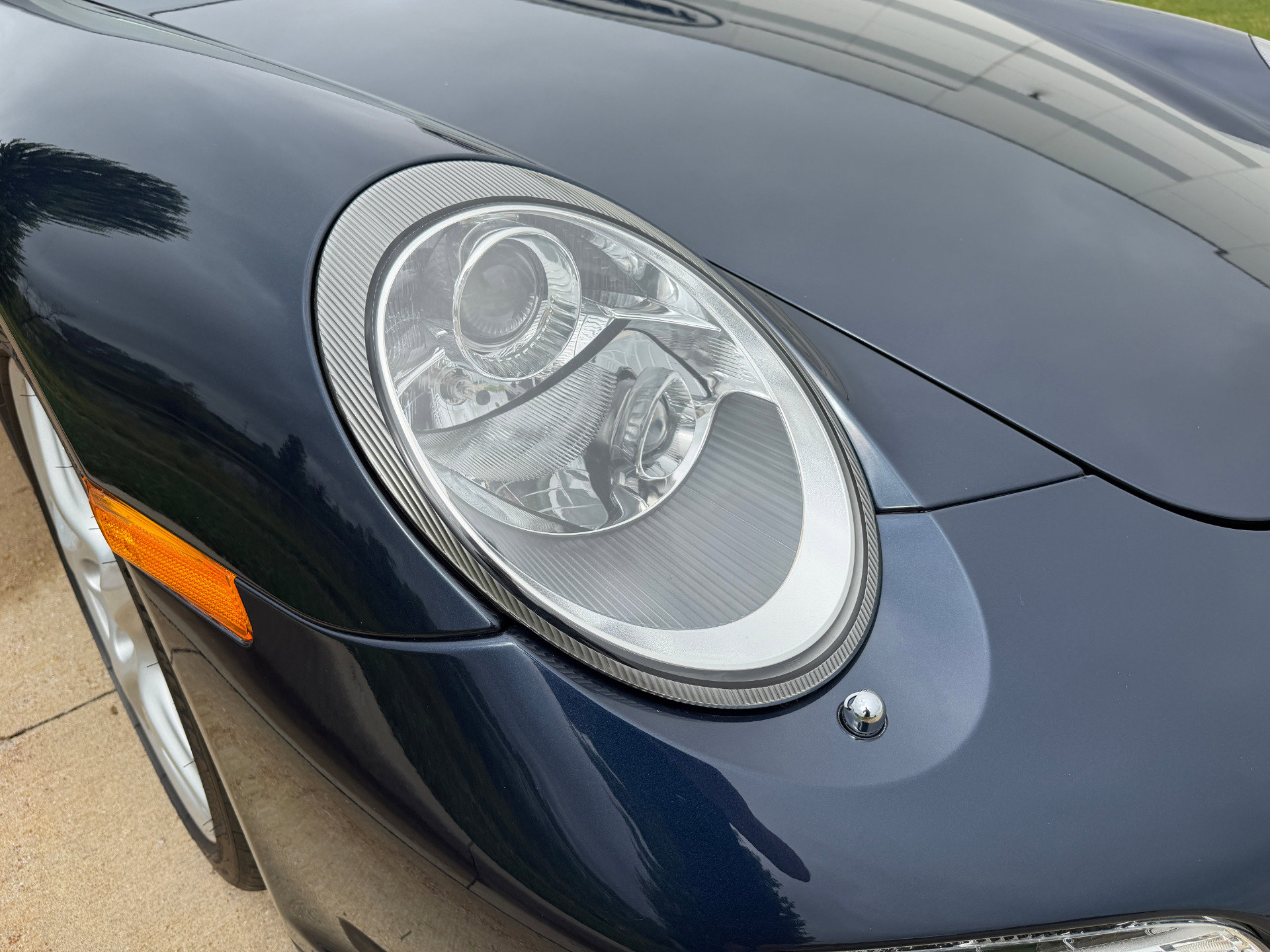 Used 2011 Porsche 911 Carrera 4S AWD/4WD image 10