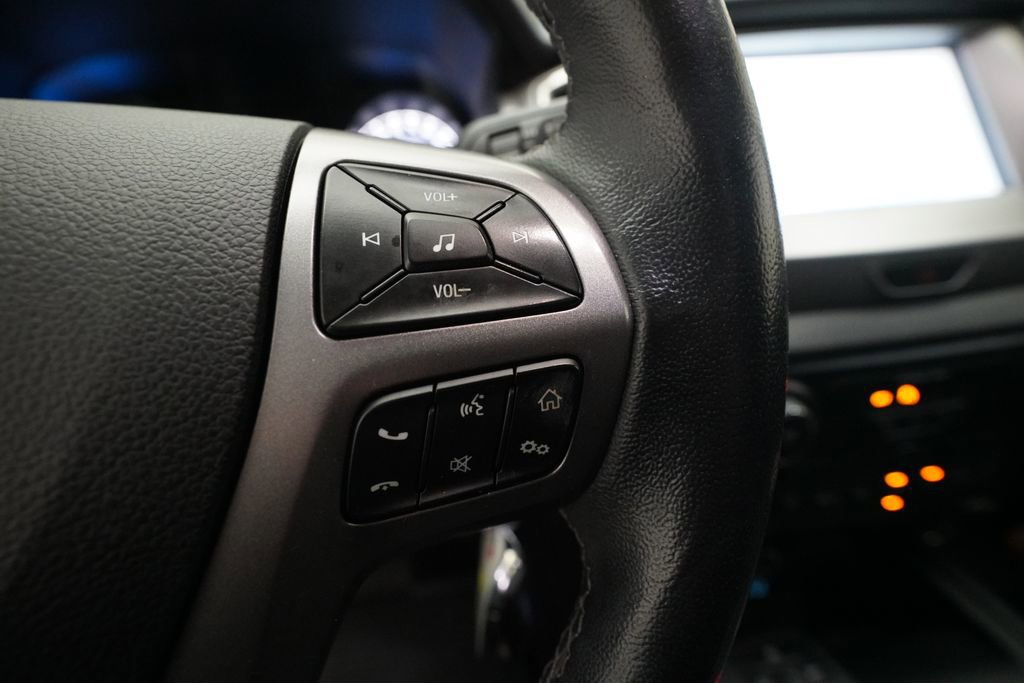 Used 2019 Ford Ranger XLT w/ Equipment Group 302A Luxury AWD/4WD image 18