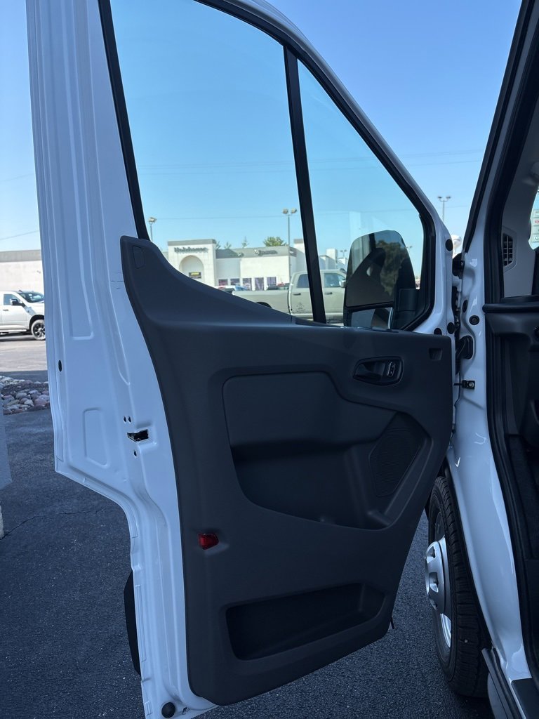 New 2025 Ford Transit 250 148 Medium Roof Extended AWD w/ Load Area Protection Package image 17