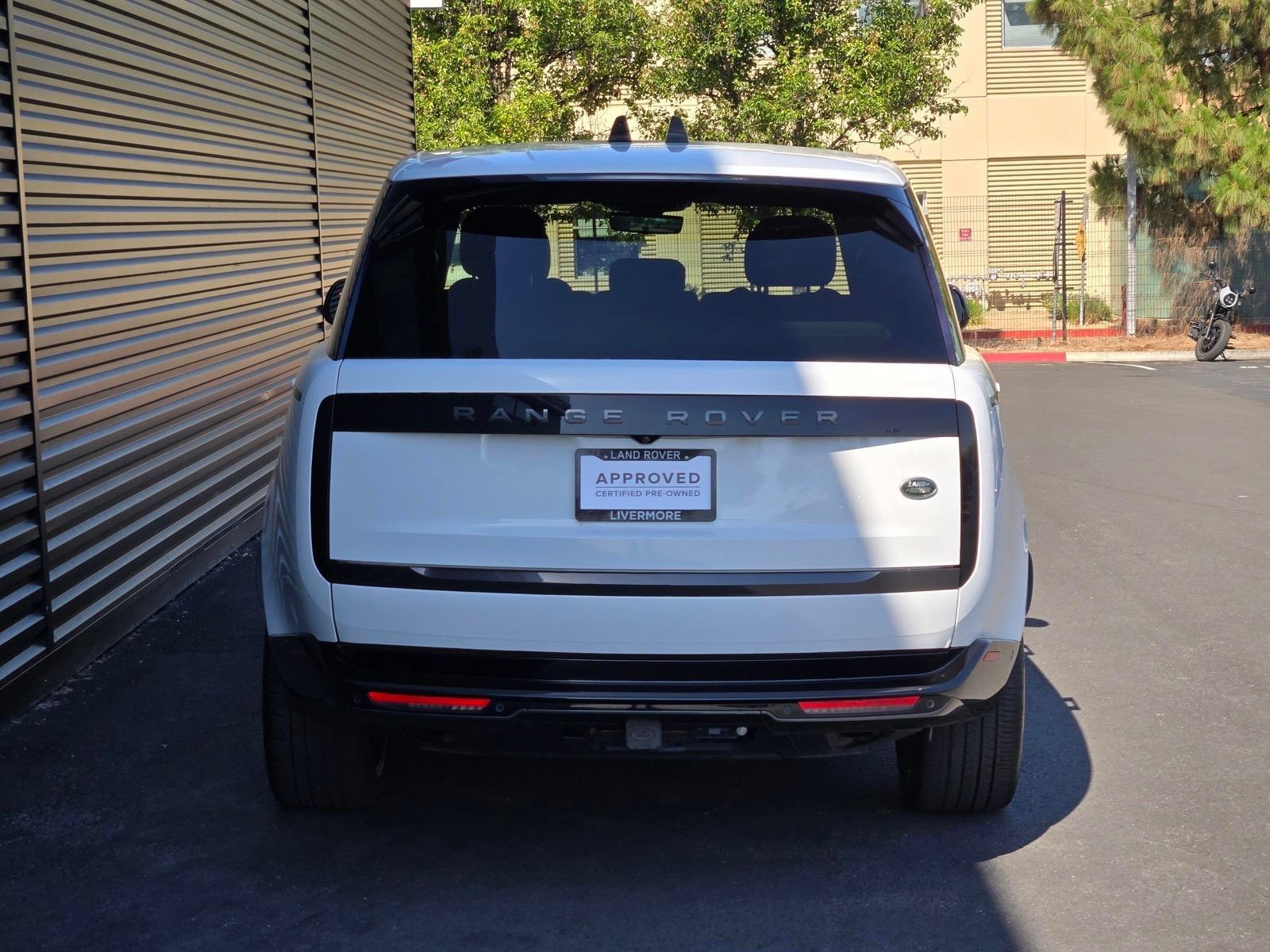 Used 2023 Land Rover Range Rover SE AWD/4WD image 6