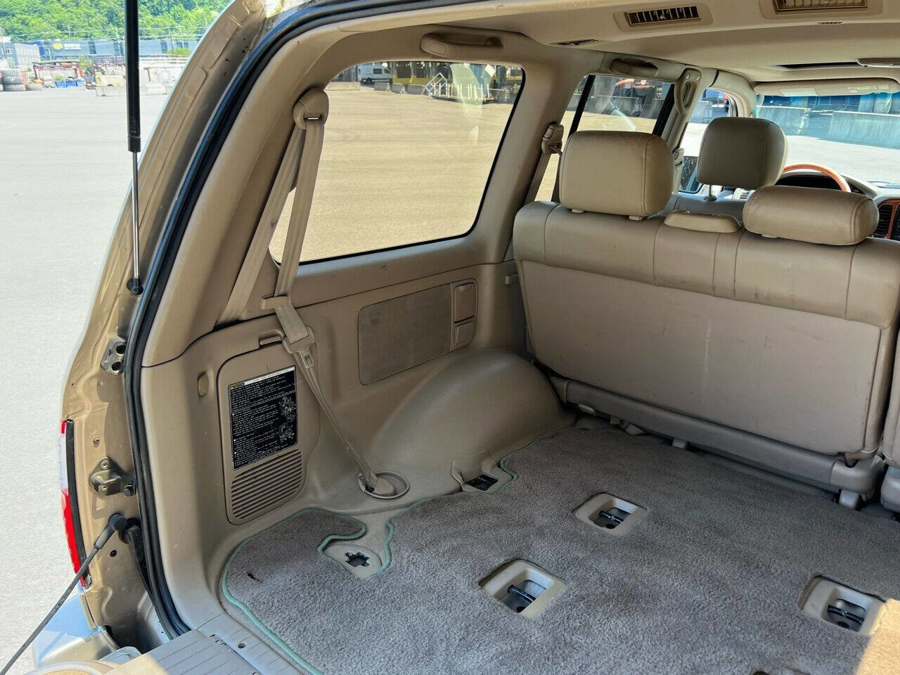 Used 2000 Lexus LX 470 4WD image 40
