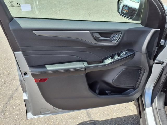 Used 2023 Ford Escape Active AWD/4WD image 19