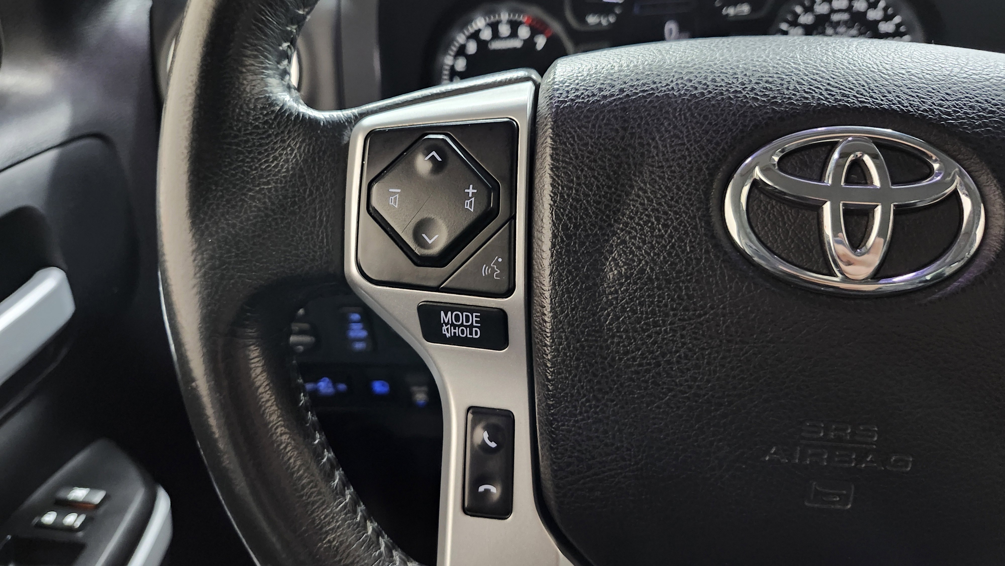 Used 2021 Toyota Tundra Limited image 36