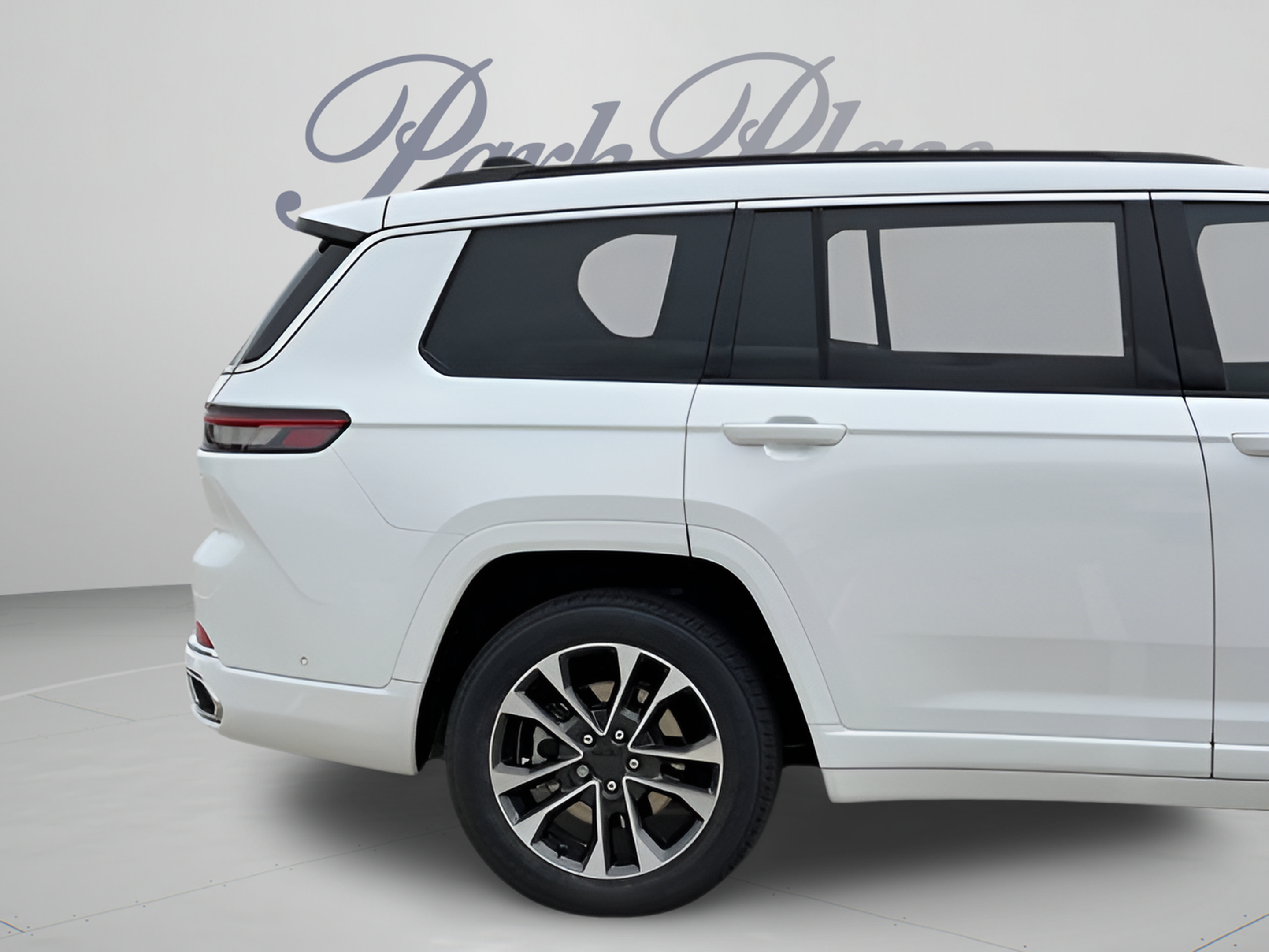 Used 2024 Jeep Grand Cherokee L Overland w/ Advanced Protech Group III AWD/4WD image 34