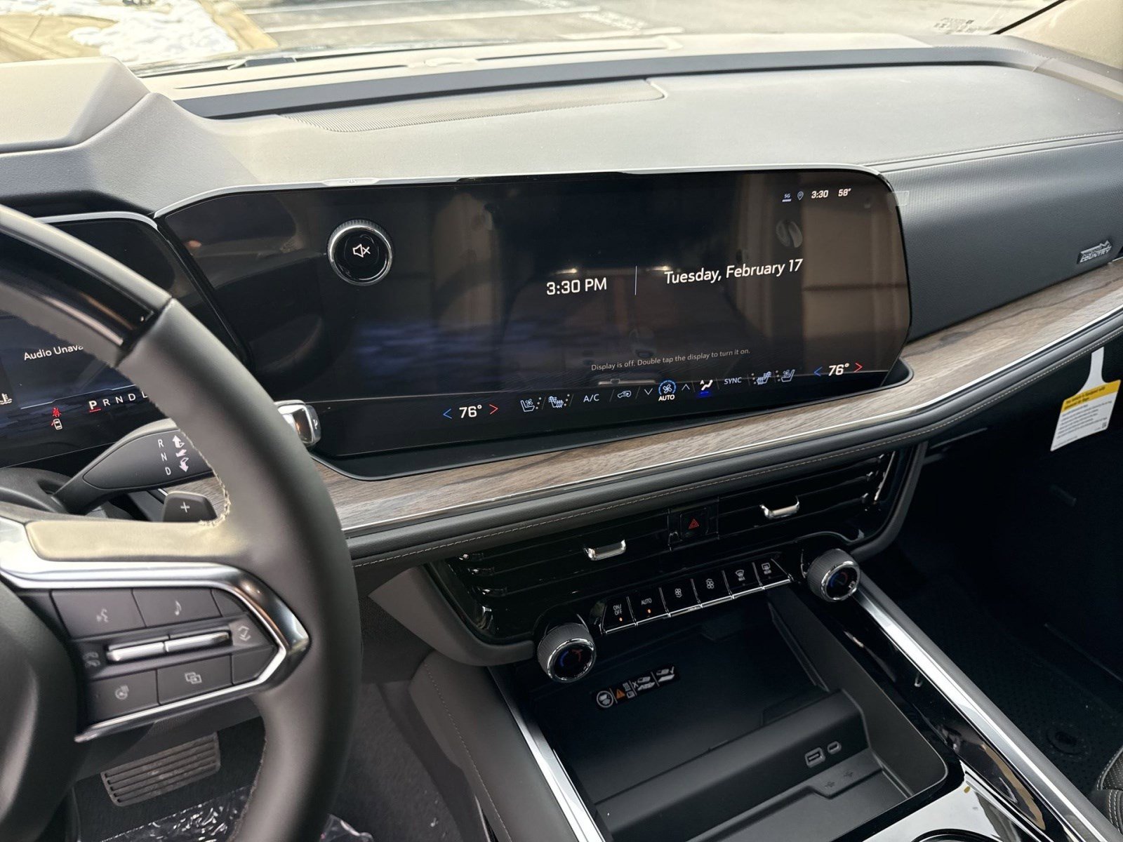 New 2026 Chevrolet Suburban High Country image 16