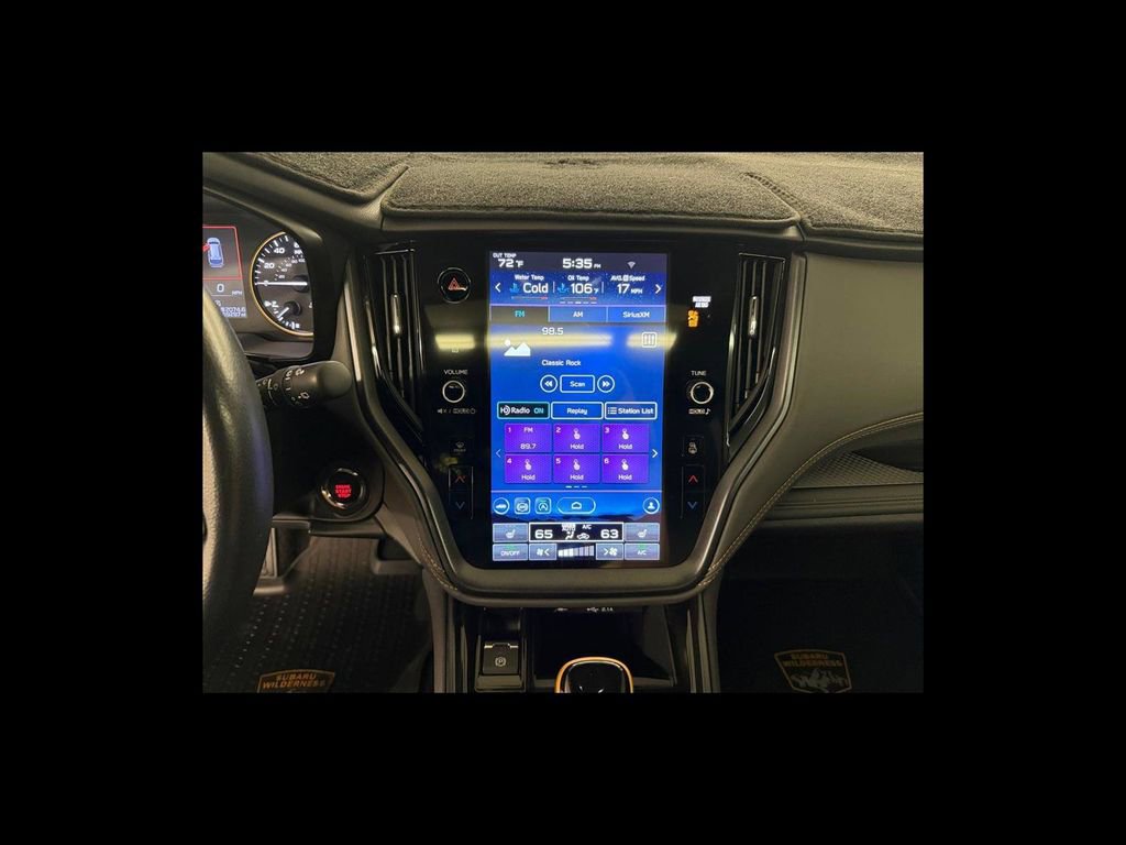 Used 2022 Subaru Outback Wilderness image 22