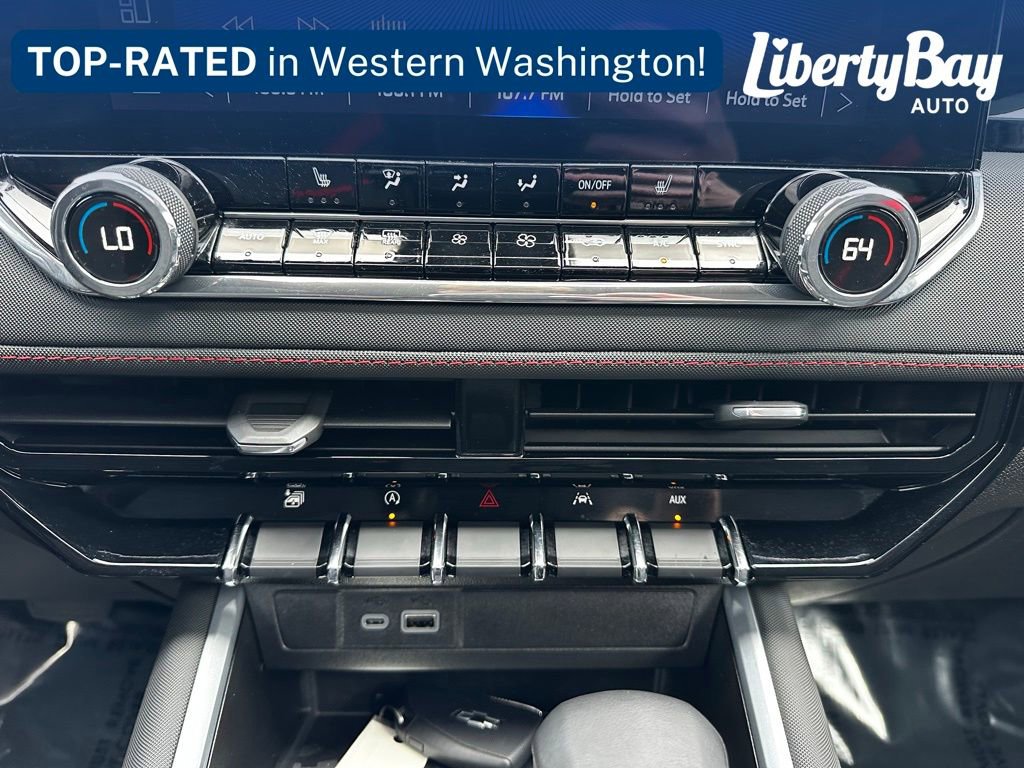 Used 2024 Chevrolet Colorado Z71 w/ Z71 Convenience Package 2 image 25