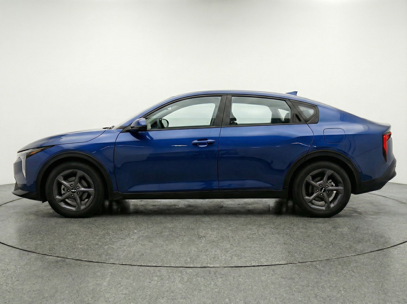 Used 2025 Kia K4 FWD image 5