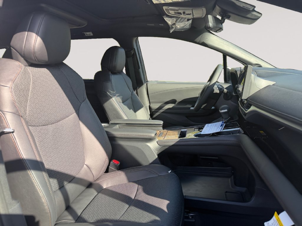 New 2026 Toyota Sienna Platinum AWD/4WD image 15
