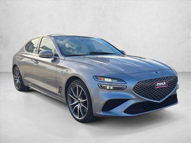 Used 2025 Genesis G70 2.5T image 3
