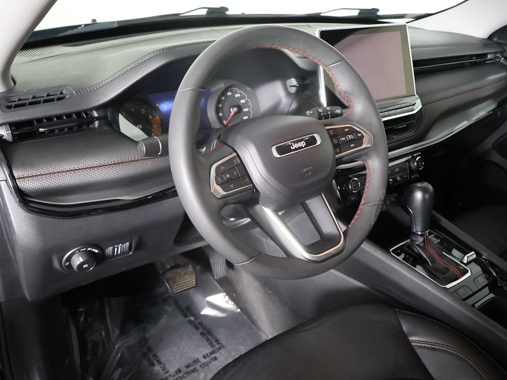 Used 2022 Jeep Compass Trailhawk AWD/4WD image 24