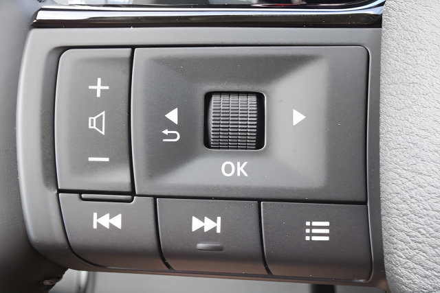 New 2026 Nissan Pathfinder SL AWD/4WD image 30