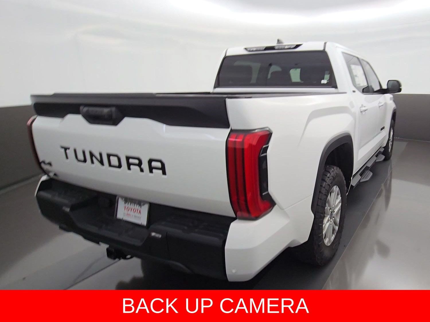 New 2024 Toyota Tundra SR5 w/ SR5 Premium Package AWD/4WD image 8