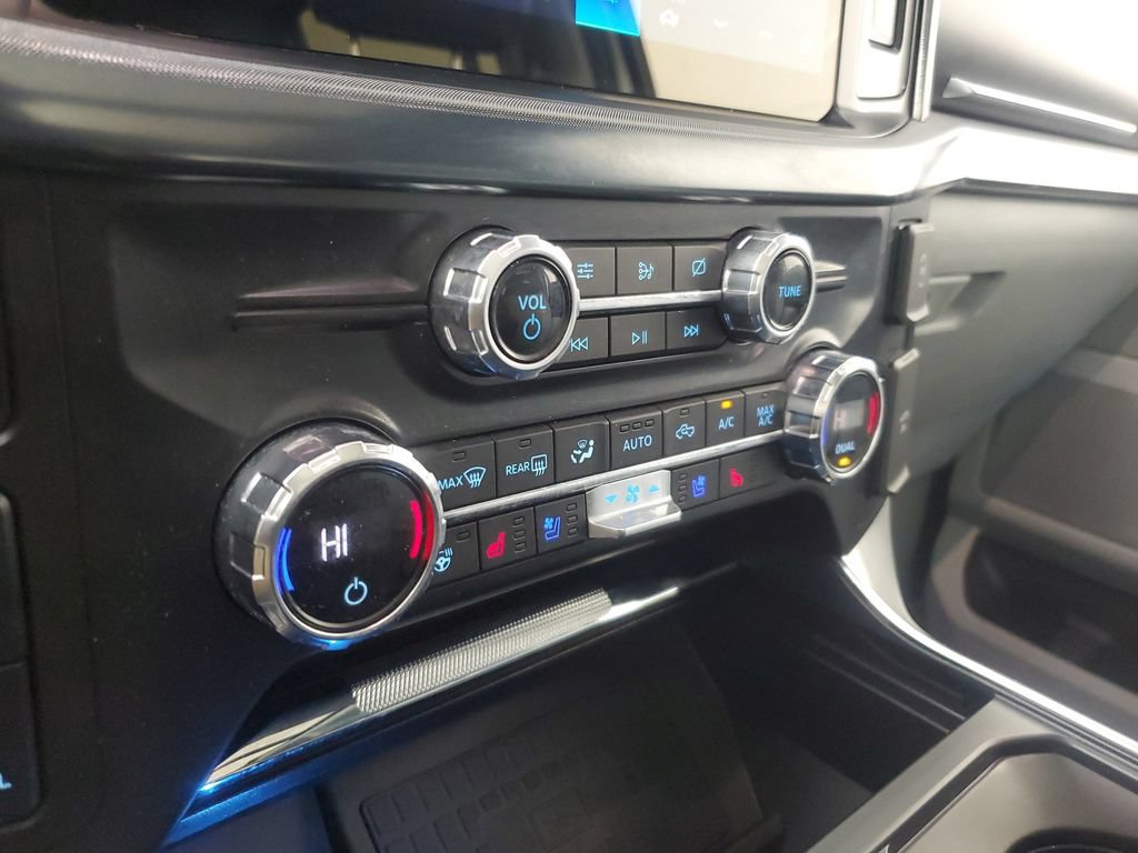 Used 2021 Ford F150 Limited AWD/4WD image 27
