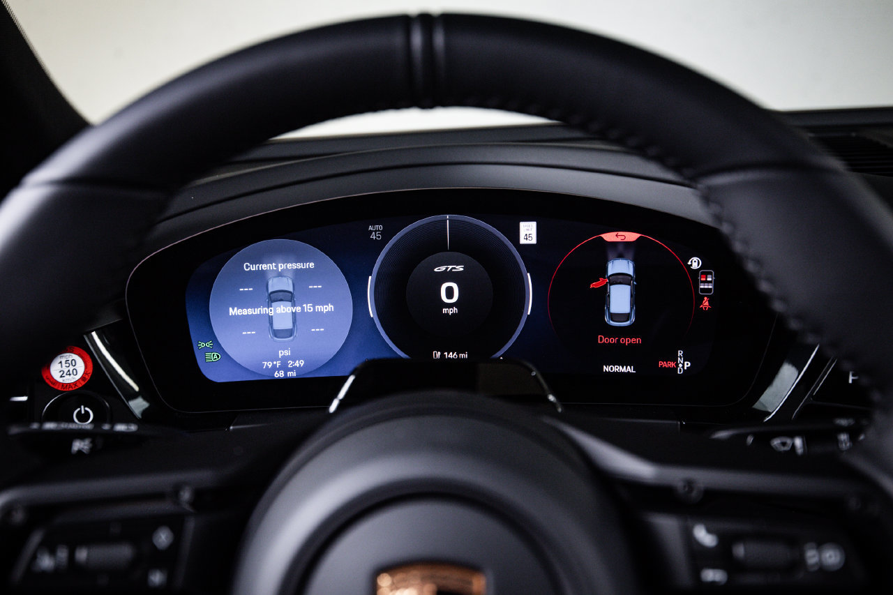 New 2026 Porsche Macan GTS Electric AWD/4WD image 15