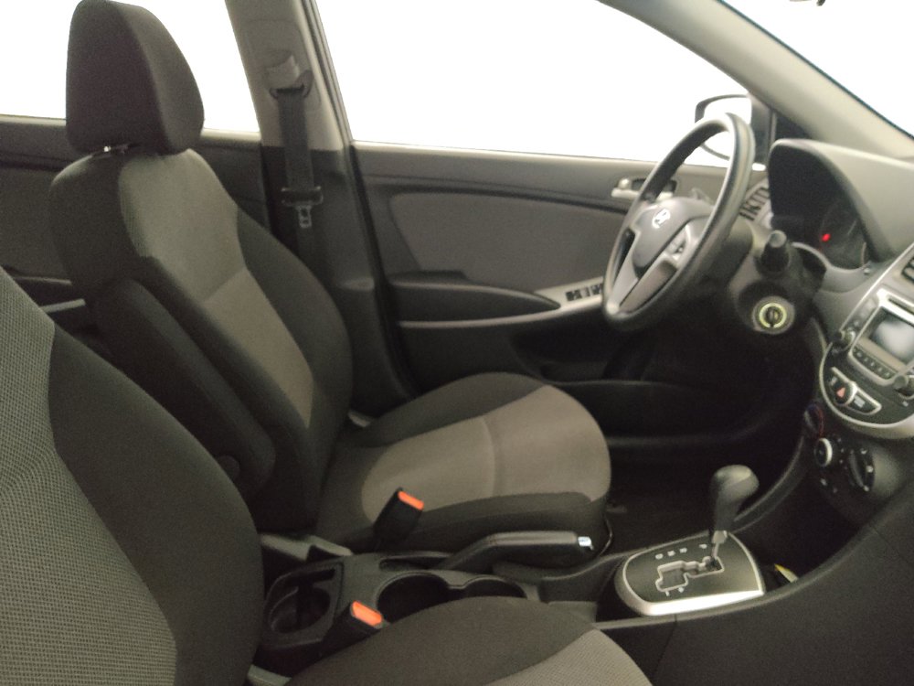 Used 2014 Hyundai Accent GS FWD image 21