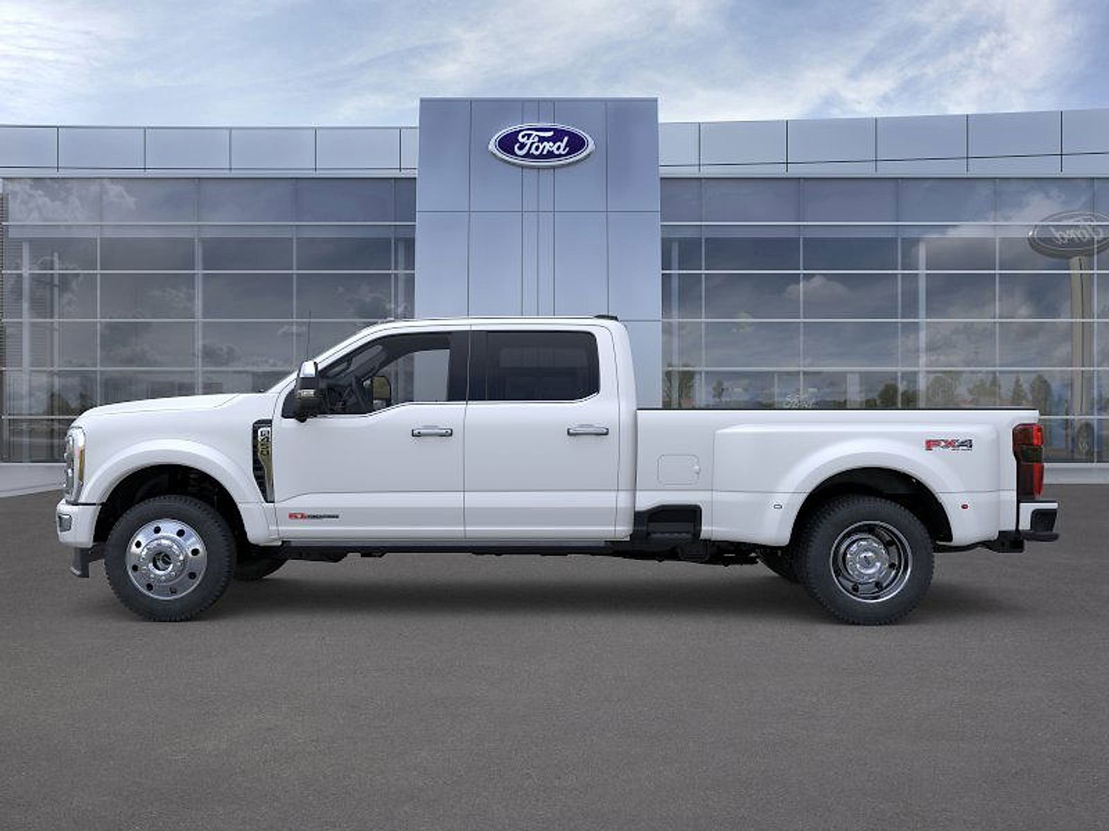 New 2025 Ford F450 Platinum w/ Platinum Plus Package image 3